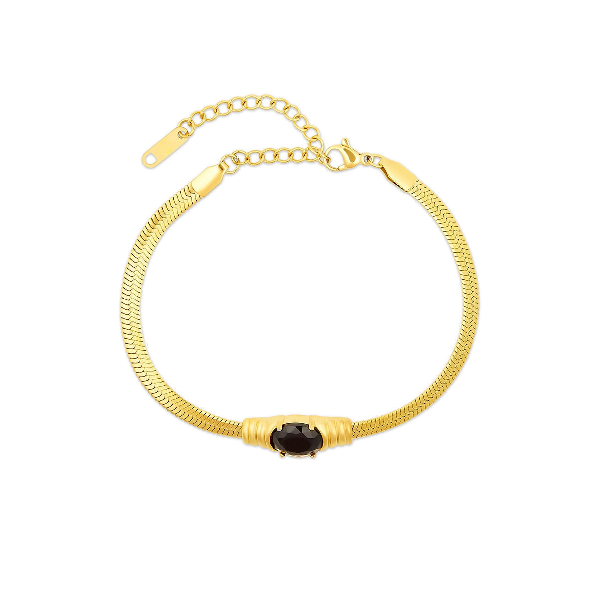 Mesh bracelet with onyx stone, 18K gold plated.