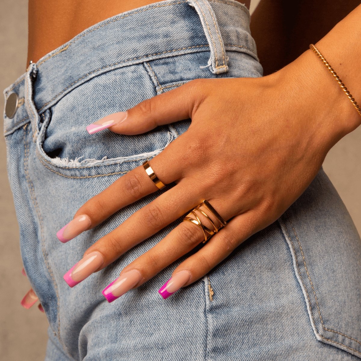 Square Anatomical Wedding Band Plated in 18K Gold