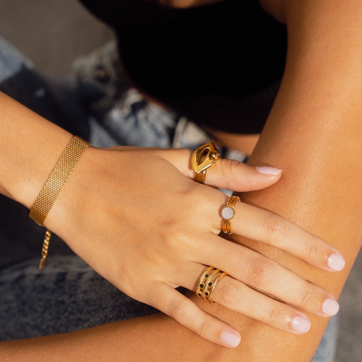 Athena Ring with Mother-of-Pearl Stone, 18K Gold Plated