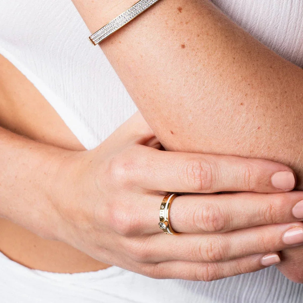 Queen Ring with Crystal Stone, 18k Gold Plated