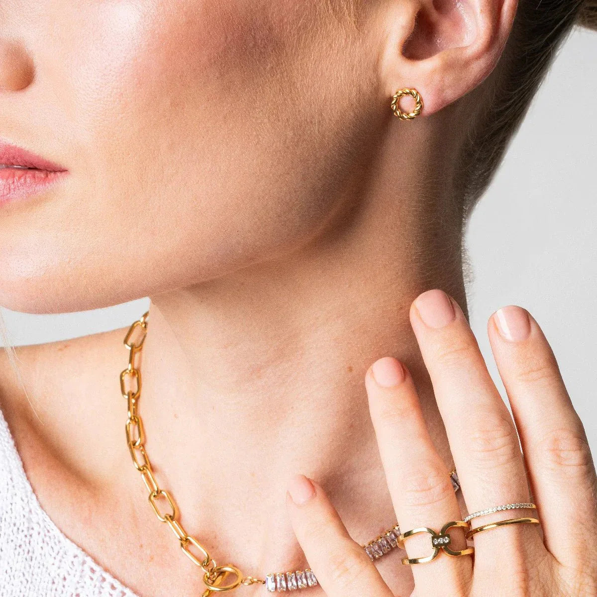 Twist Earrings Plated in 18k Gold