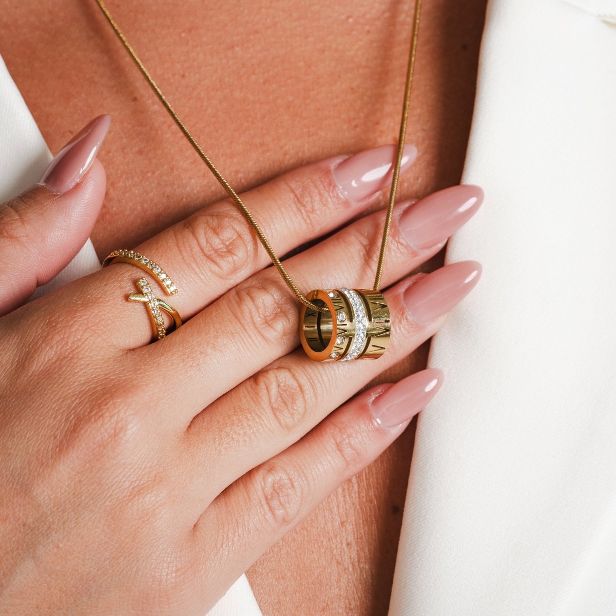 Triple Hoop Necklace with Roman Numerals, 18k Gold Plated 