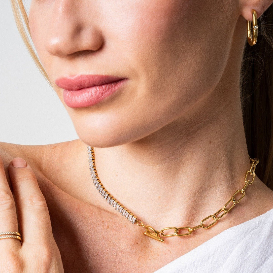 Riviera Baguette Choker Necklace Plated in 18k Gold