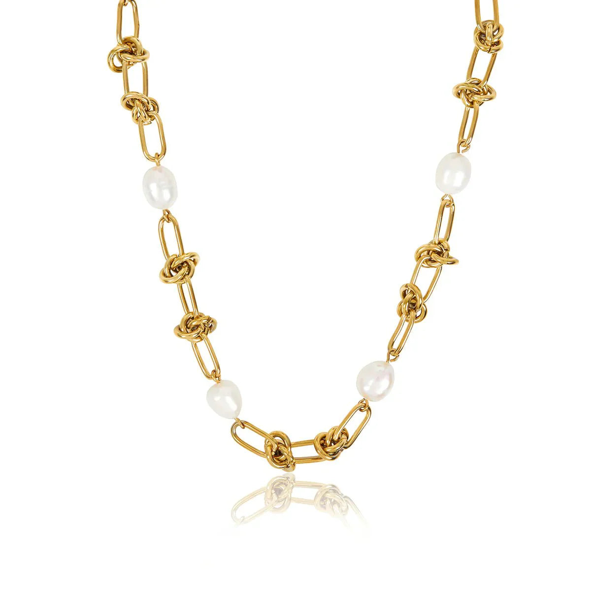 Knot and Pearl Necklace Plated in 18k Gold