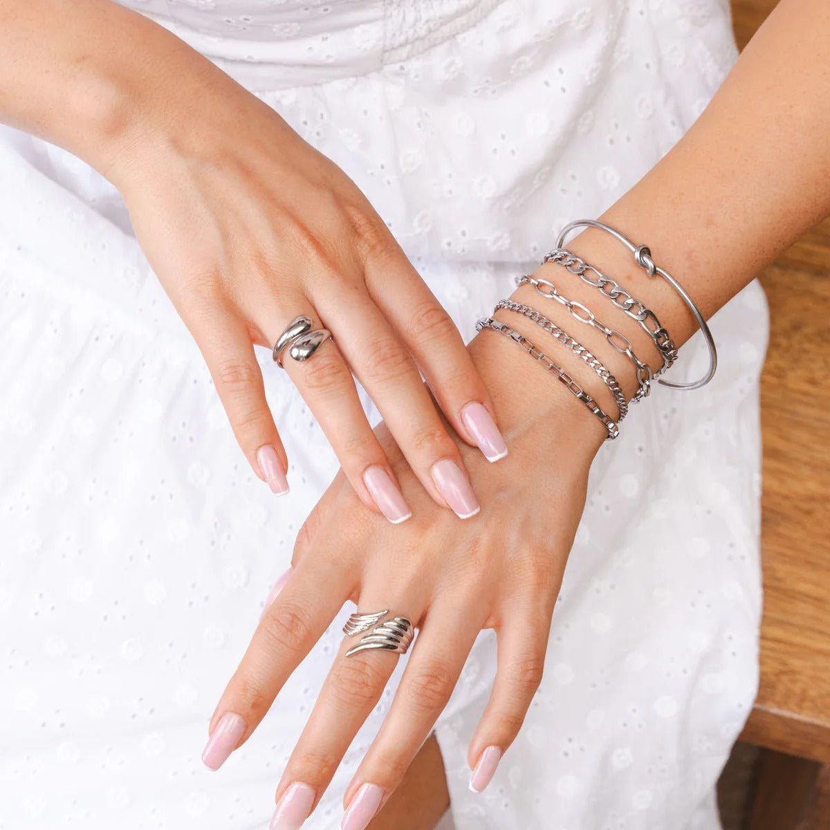 Elegance Bracelet Set &amp; Knot Bangle - Silver