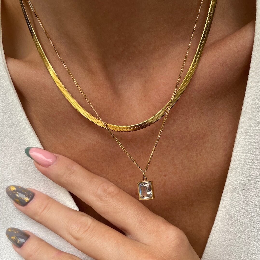 Mix Paris Necklace Plated in 18k Gold