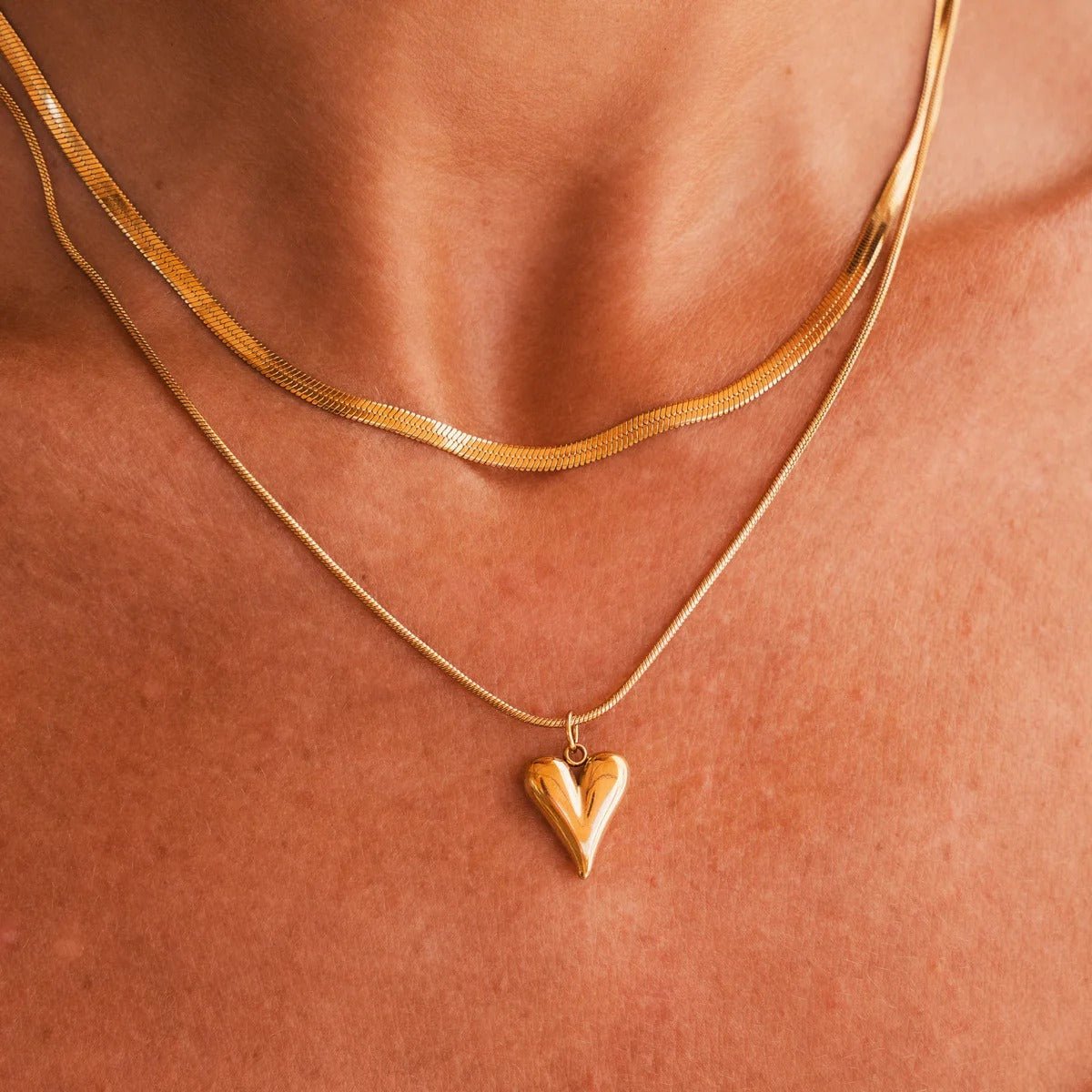 Mix of Heart-Shaped Necklaces Plated in 18K Gold