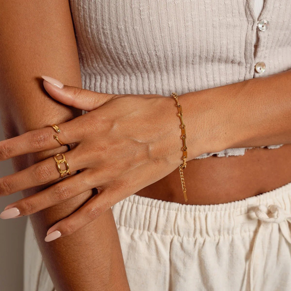 18K Gold Plated Tablet Link Chain Bracelet
