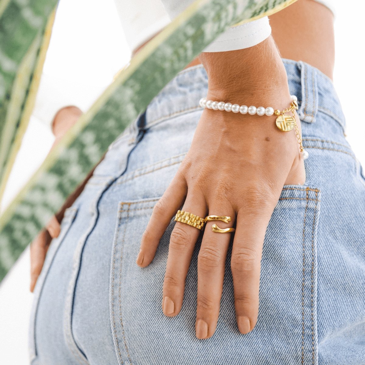 Pearl Charm Bracelet Plated in 18K Gold