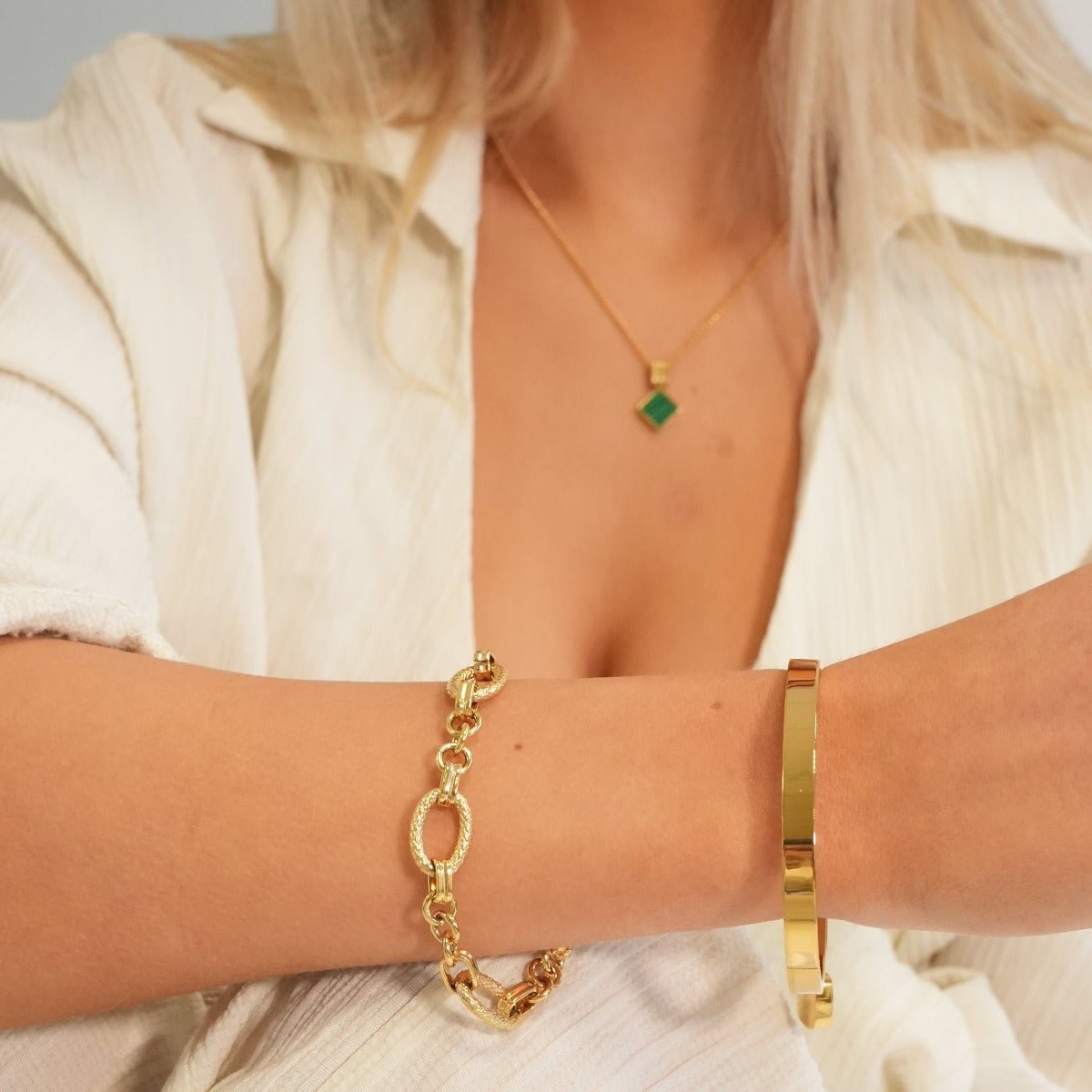 Luxury Bracelet Plated in 18k Gold