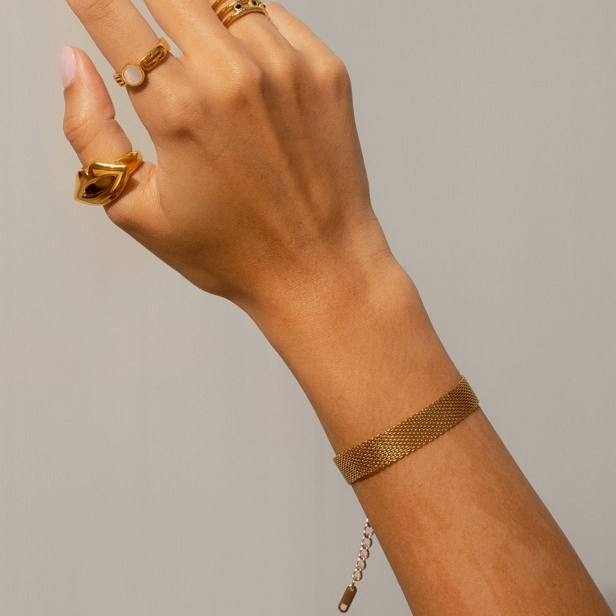 Smooth Woven Bracelet Plated in 18K Gold
